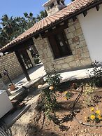 De Michanna Properties