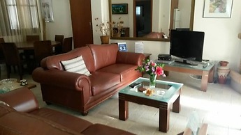 De Michanna Properties