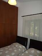 De Michanna Properties