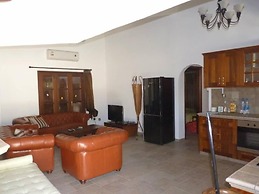 De Michanna Properties