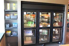 Aloft Syracuse Inner Harbor