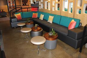 Aloft Syracuse Inner Harbor