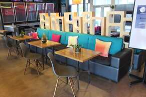 Aloft Syracuse Inner Harbor