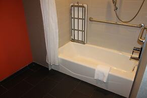 Aloft Syracuse Inner Harbor