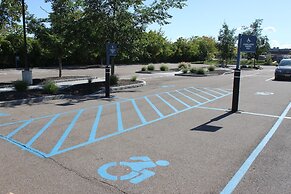 Aloft Syracuse Inner Harbor