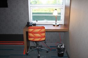 Aloft Syracuse Inner Harbor