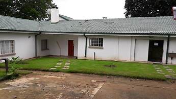 Hoyo Hoyo Machadostud Lodge