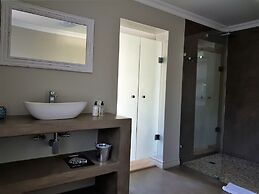 Four Palms Accommodation