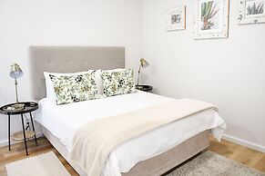 Four Palms Accommodation