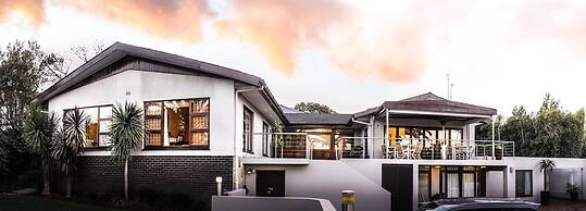 Four Palms Accommodation