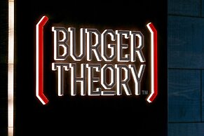 Holiday Inn & Suites Denver Tech Center-Centennial by IHG