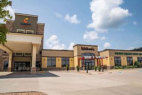 Comfort Suites University