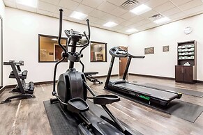 Comfort Suites University