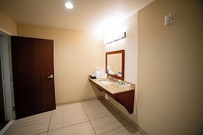 Comfort Suites University