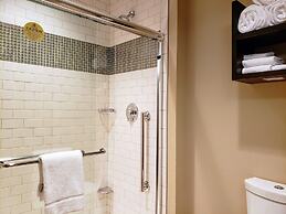 Staybridge Suites Baltimore - Inner Harbor by IHG
