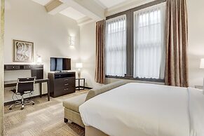 Staybridge Suites Baltimore - Inner Harbor by IHG