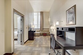 Staybridge Suites Baltimore - Inner Harbor by IHG