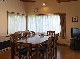 Izukogen Wanwan Paradise Hotel & Cottage