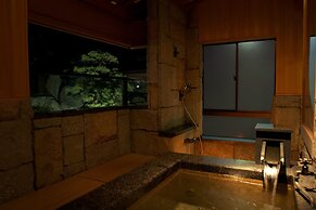 Meiseki No Yado Kagetsu
