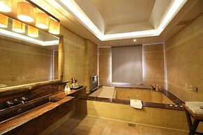 Seasons Boutique Motel