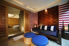 Seasons Boutique Motel