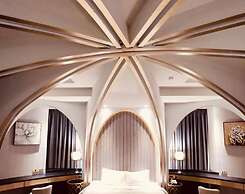 Seasons Boutique Motel