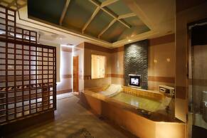 Seasons Boutique Motel