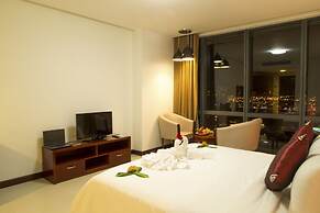 Danang Han River Hotel