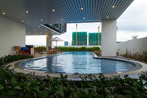 Danang Han River Hotel