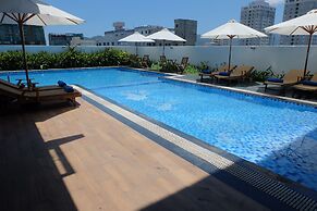 Danang Han River Hotel