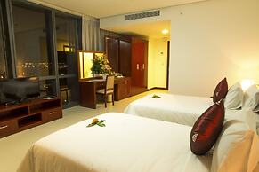 Danang Han River Hotel