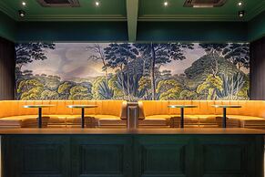 The Queens Hotel Gladstone