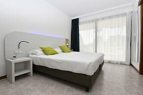 Suites Marilia Apartments