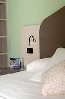 Suites Marilia Apartments