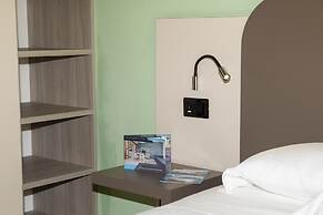 Suites Marilia Apartments