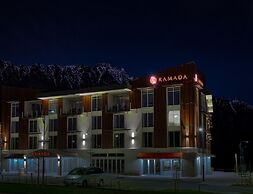 Ramada Suites by Wyndham Queenstown Remarkables Park