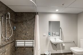 Ramada Suites by Wyndham Queenstown Remarkables Park