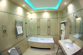 Amberd Hotel