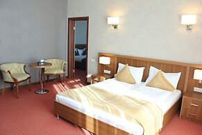 Amberd Hotel