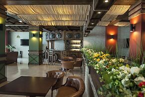Amberd Hotel