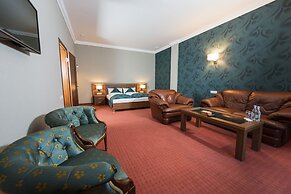 Amberd Hotel