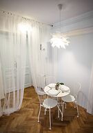 Boutique Apartments - Main Market Square