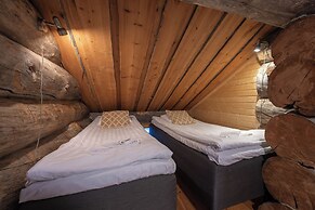 Kuukkeli Apartments Hirvas