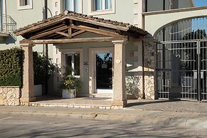Marin Hotel