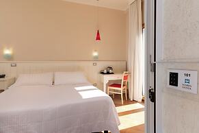 Marin Hotel