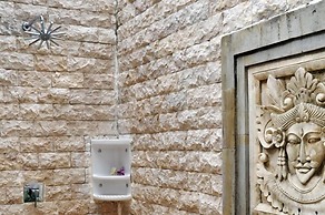 Bali au Naturel - Adults Only