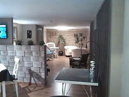 Hotel Muradana