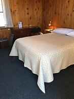 Whistling Swan Motel