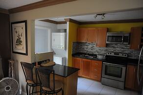 Country Club Mangowalk Townhouse