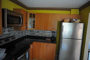 Country Club Mangowalk Townhouse